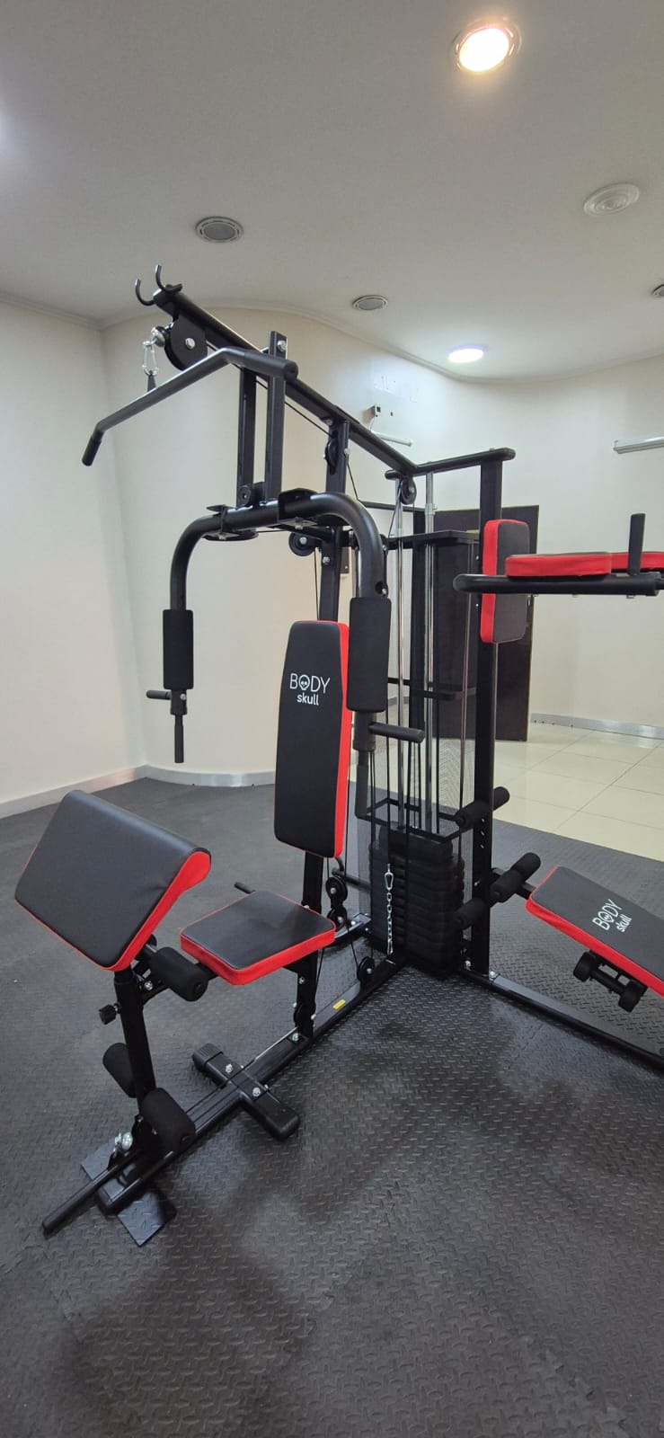 Inauguración del gimnasio en el Apart Hotel COMRA